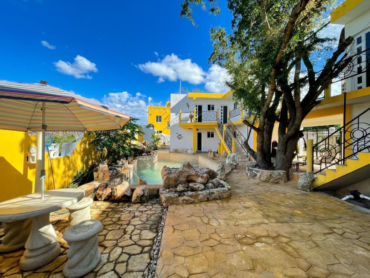 Buenosdias Izamal Bed & Breakfast Екстериор снимка