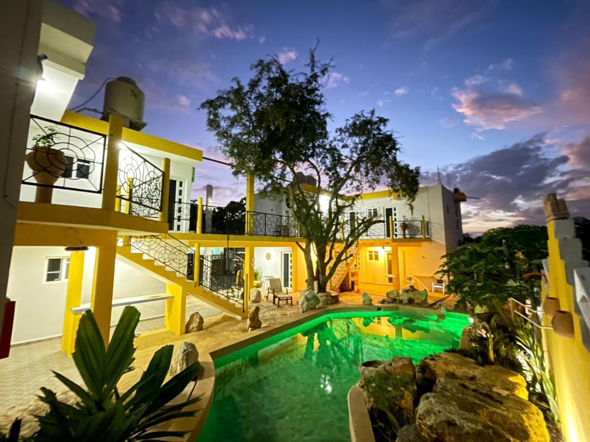 Buenosdias Izamal Bed & Breakfast Екстериор снимка