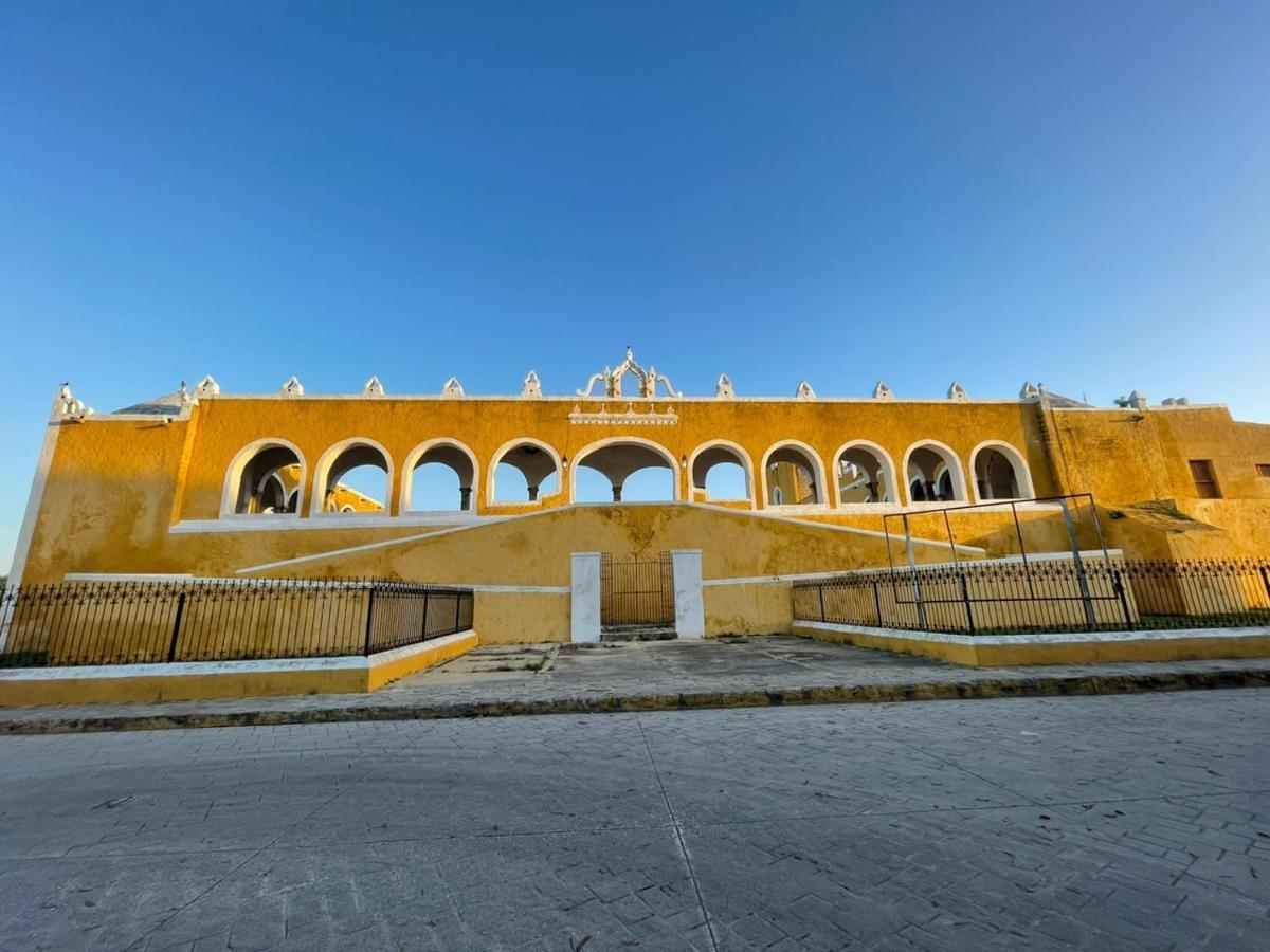 Buenosdias Izamal Bed & Breakfast Екстериор снимка