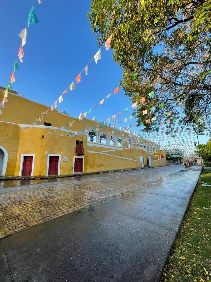 Buenosdias Izamal Bed & Breakfast Екстериор снимка