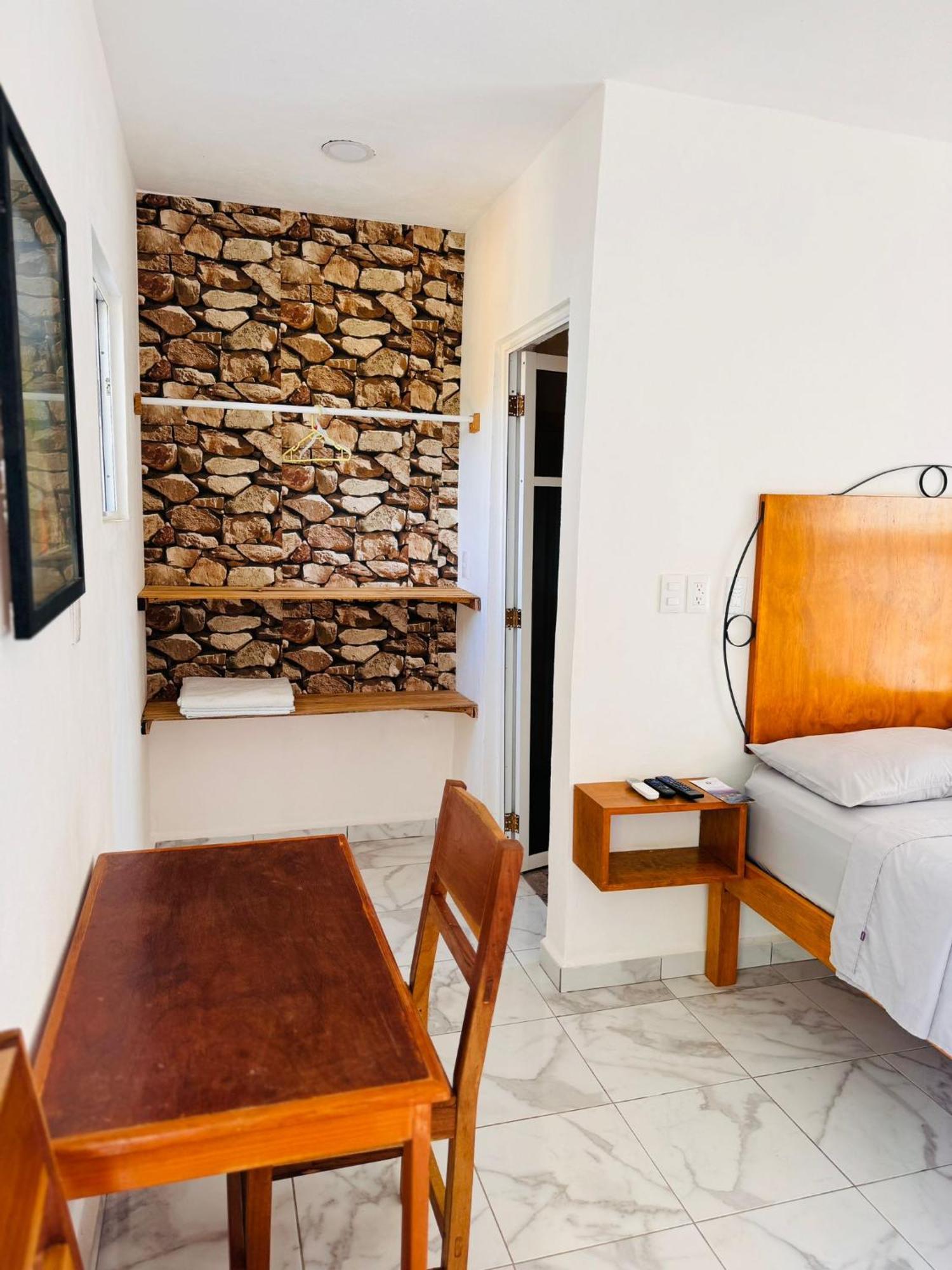 Buenosdias Izamal Bed & Breakfast Екстериор снимка