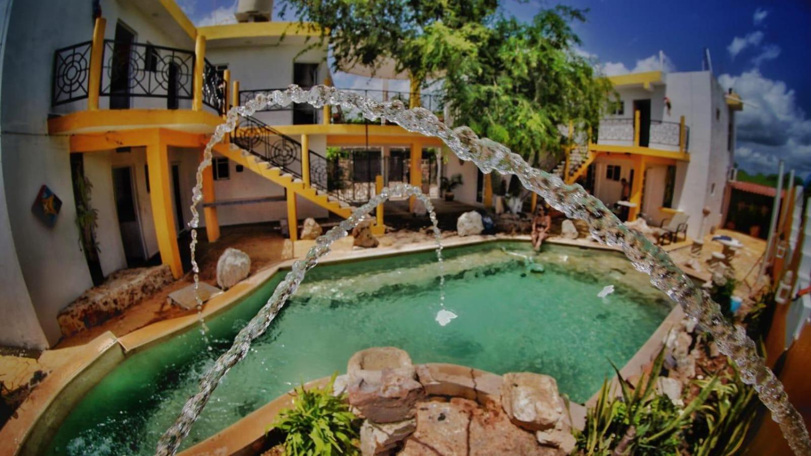 Buenosdias Izamal Bed & Breakfast Екстериор снимка